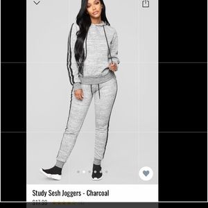 Fashion nova jogger set in charcoal